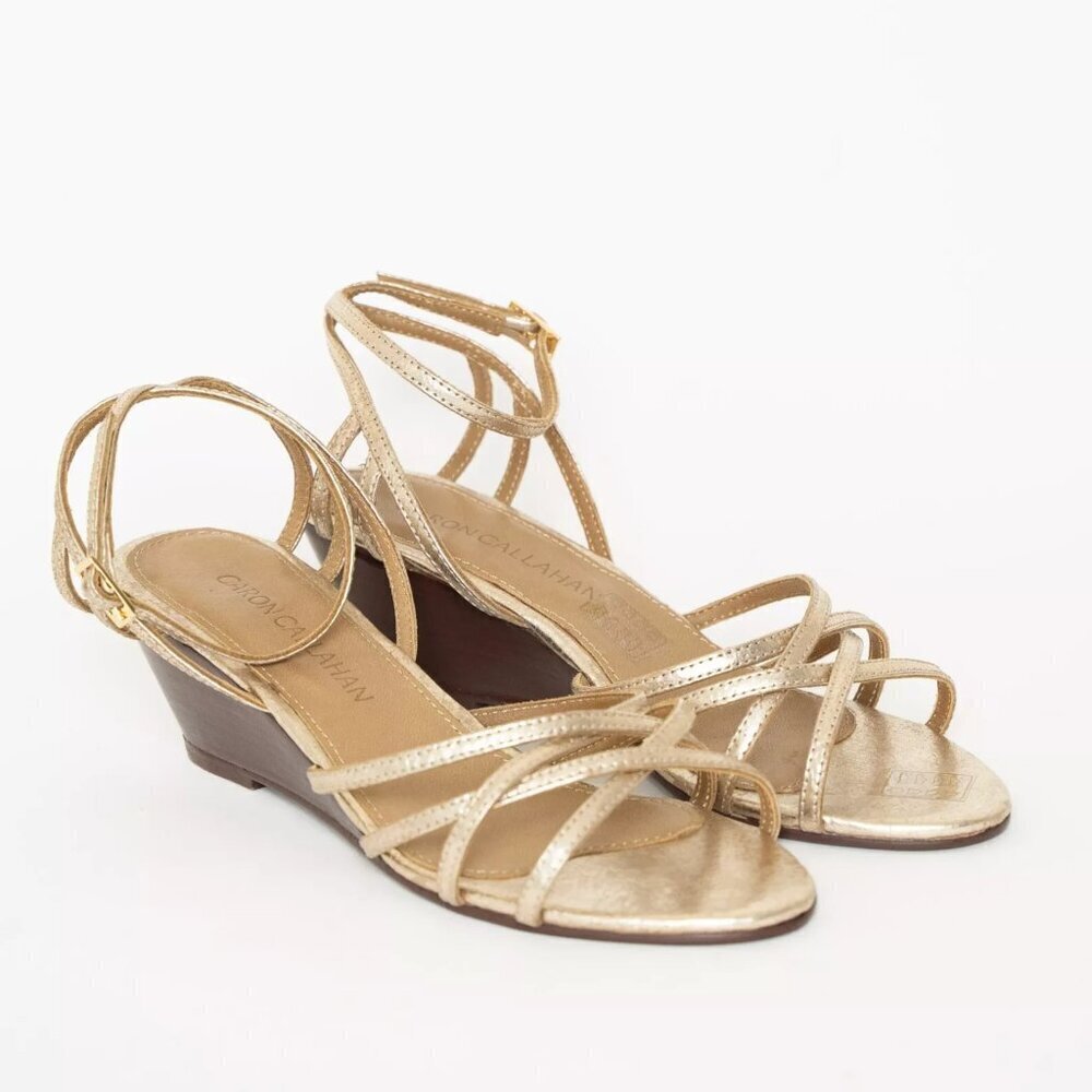 Caron Callahan Sandals Leather Gold Metallic Strappy Wedge Heel Estie - Picture 2 of 15